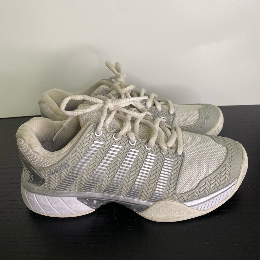 K-Swiss grey and white bulky chunky women's sneakers 5.5 shoes